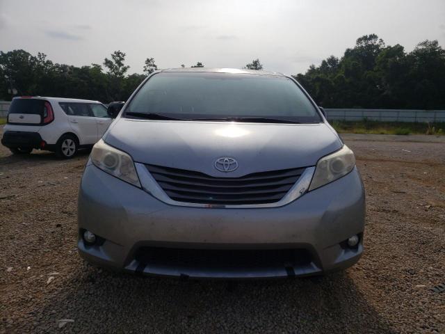 Photo 9 from auction – 2011 TOYOTA SIENNA XLE with VIN 5TDYK3DC4BS168288