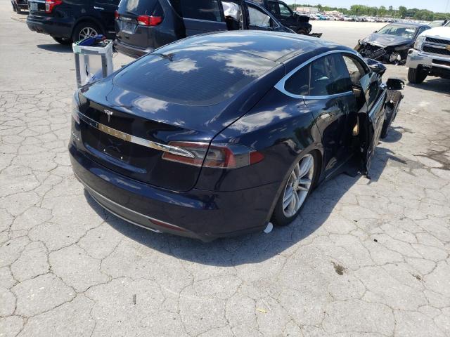 Photo 4 from auction – 2013 TESLA MODEL S with VIN 5YJSA1DG8DFP03582