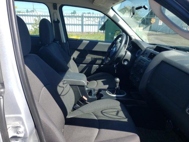 Photo 5 from auction – 2011 MAZDA TRIBUTE I with VIN 4F2CY0C75BKM05681