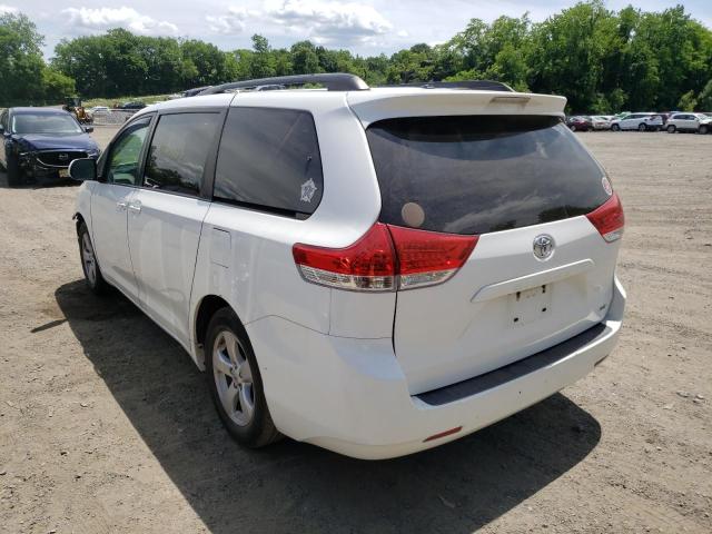 Photo 3 from auction – 2012 TOYOTA SIENNA LE with VIN 5TDKK3DC5CS182000