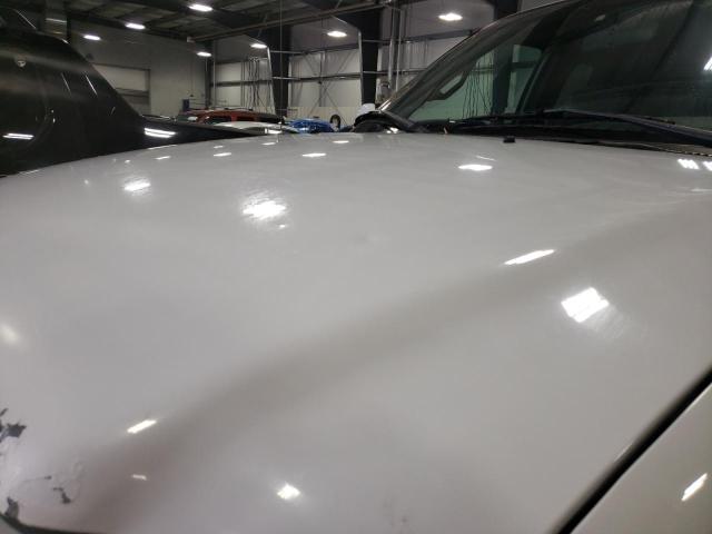 Photo 9 from auction – 2001 FORD F150 with VIN 1FTRX18L31NB15624