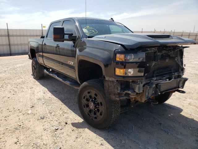 CHEVROLET SILVERADO 2019 with VIN 1GC1KTEY4KF122388 - Photo from auction