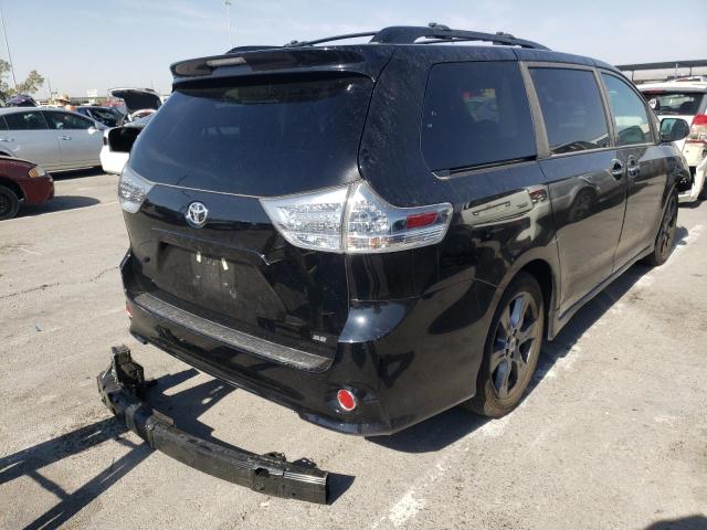 Photo 4 from auction – 2017 TOYOTA SIENNA SE with VIN 5TDXZ3DC4HS843119
