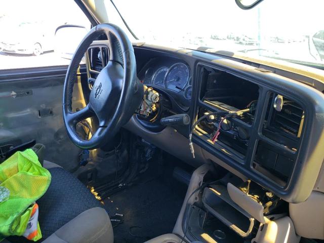 Photo 9 from auction – 2002 CHEVROLET AVALANCHE with VIN 3GNEC13T92G276191