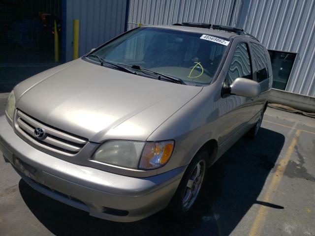 Photo 2 from auction – 2003 TOYOTA SIENNA with VIN 4T3ZF13C63U532015