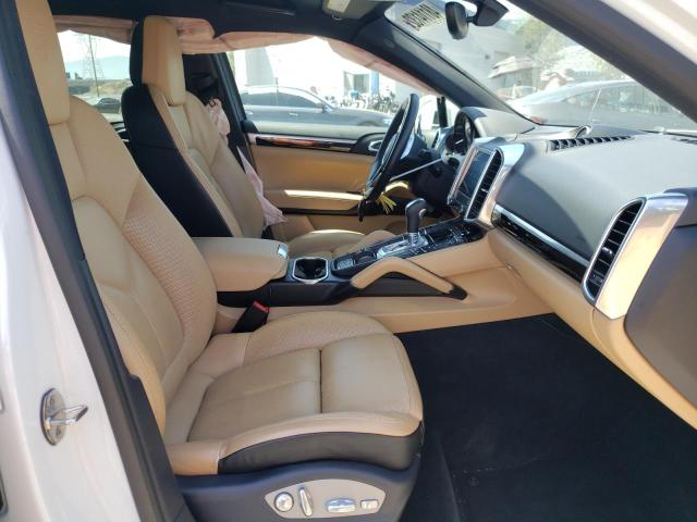 Photo 5 from auction – 2017 PORSCHE CAYENNE with VIN WP1AA2A27HKA87729