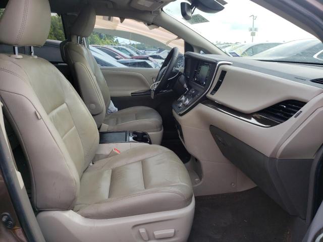 Photo 5 from auction – 2018 TOYOTA SIENNA XLE with VIN 5TDYZ3DC3JS919844