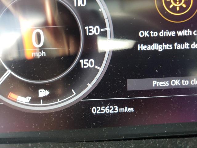Photo 8 from auction – 2019 LAND ROVER DISCOVERY with VIN SALRG2RV9KA095578