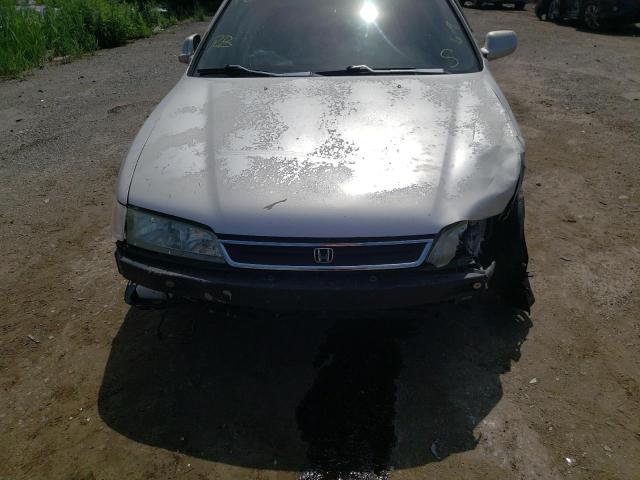 Photo 9 from auction – 1997 HONDA ACCORD with VIN JHMCD5639VC001653