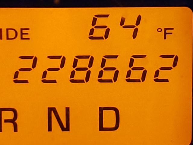 Photo 8 from auction – 2008 TOYOTA RAV4 LIMIT with VIN JTMBK31V986028886