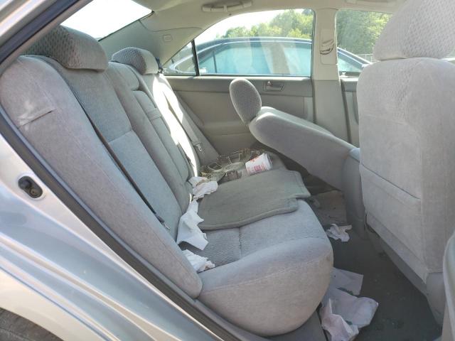 Photo 6 from auction – 2003 TOYOTA CAMRY LE with VIN 4T1BE30K83U715324