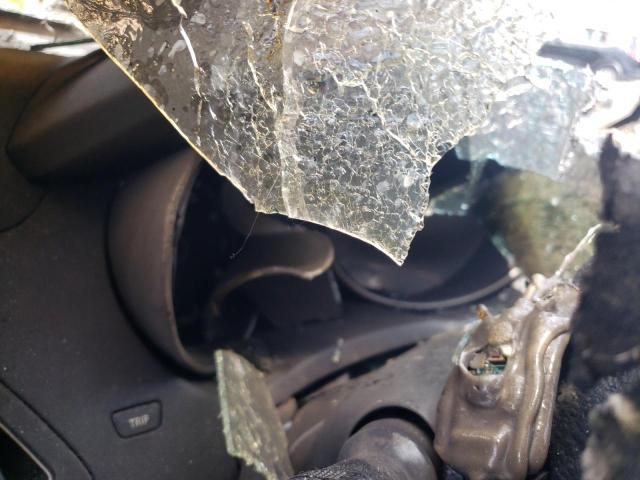 Photo 8 from auction – 2012 HYUNDAI TUCSON GLS with VIN KM8JUCAC7CU373290