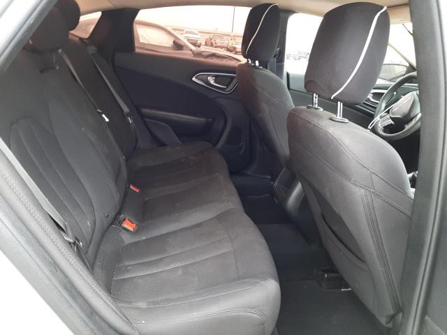 Photo 6 from auction – 2015 CHRYSLER 200 LIMITE with VIN 1C3CCCAB7FN574276