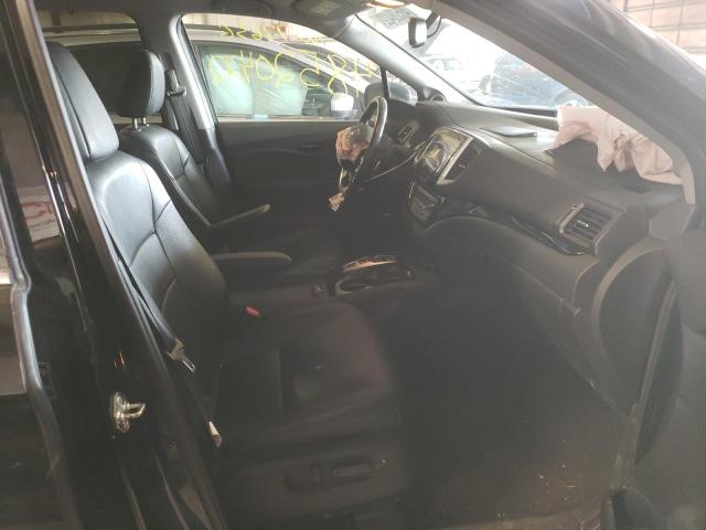 Photo 5 from auction – 2017 HONDA PILOT TOUR with VIN 5FNYF6H97HB064279