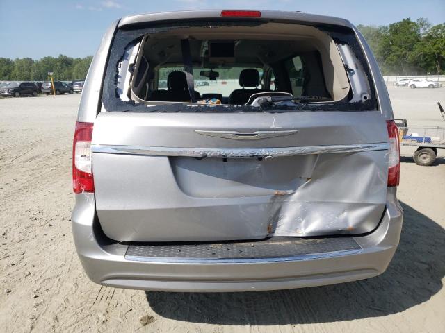 Photo 9 from auction – 2016 CHRYSLER TOWN & COU with VIN 2C4RC1BG3GR148867