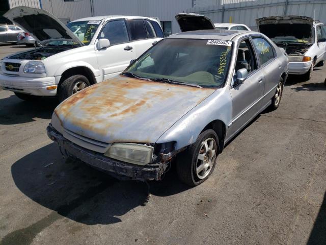 Photo 2 from auction – 1994 HONDA ACCORD EX with VIN JHMCD565XRC052392