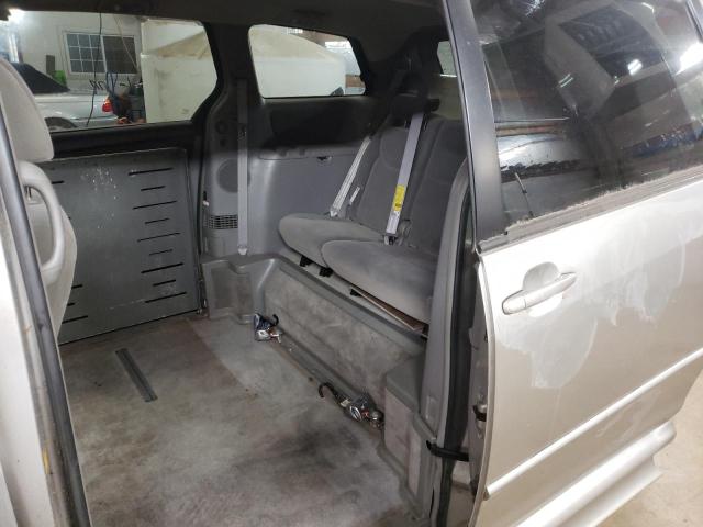 Photo 6 from auction – 2005 TOYOTA SIENNA CE with VIN 5TDZA23C05S360864