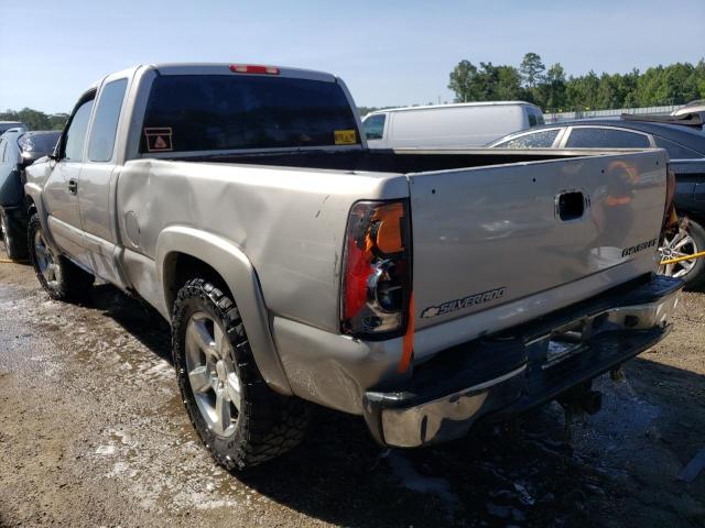 Photo 3 from auction – 2004 CHEVROLET SILVERADO with VIN 2GCEK19T041121639