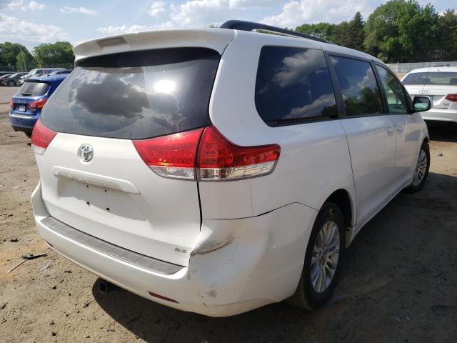 Photo 4 from auction – 2011 TOYOTA SIENNA XLE with VIN 5TDYK3DC6BS128908