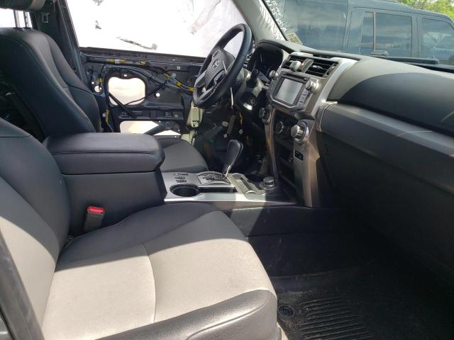 Photo 5 from auction – 2019 TOYOTA 4RUNNER with VIN JTEBU5JRXK5662127