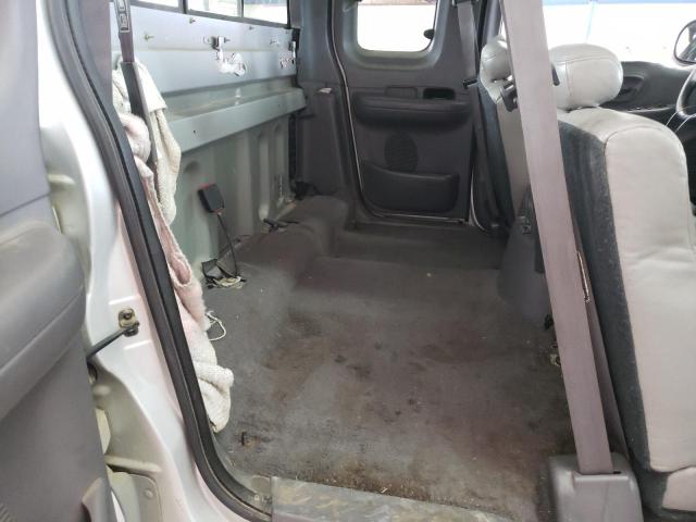 Photo 6 from auction – 2000 FORD F150 with VIN 1FTRX17W5YKA75666