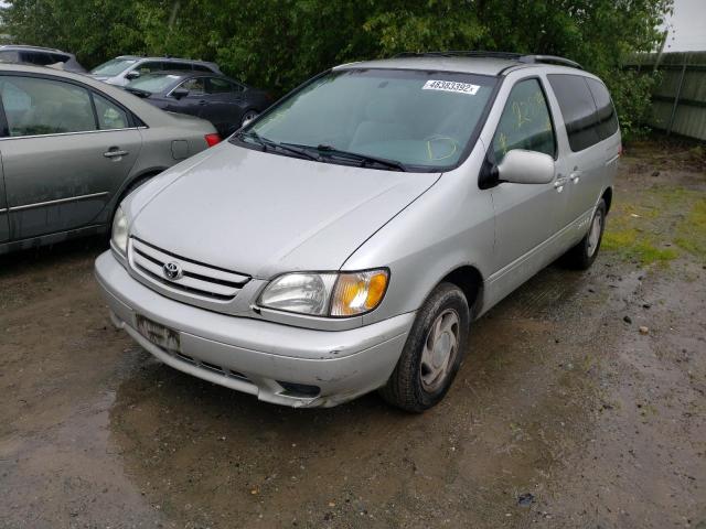Photo 2 from auction – 2002 TOYOTA SIENNA LE with VIN 4T3ZF13C22U449499