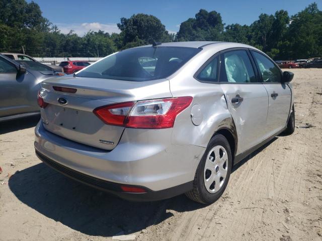 Photo 4 from auction – 2013 FORD FOCUS S with VIN 1FADP3E23DL175443