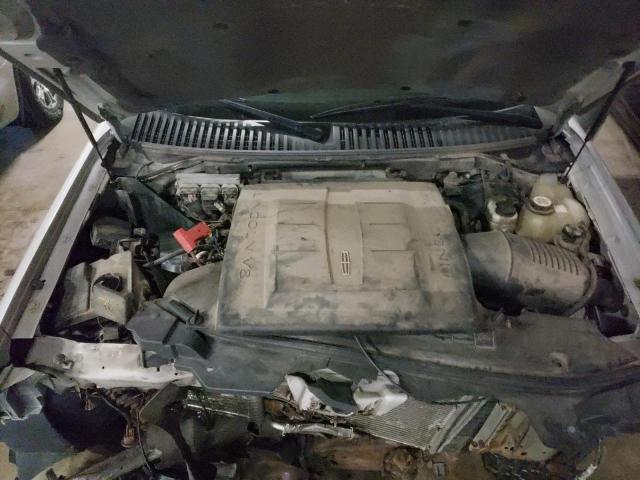 Photo 7 from auction – 2006 LINCOLN NAVIGATOR with VIN 5LMFU27546LJ11808