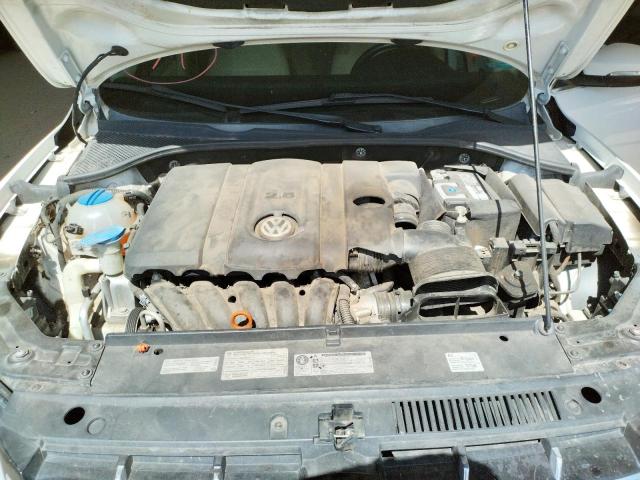 Photo 7 from auction – 2012 VOLKSWAGEN PASSAT SE with VIN 1VWBP7A37CC042395