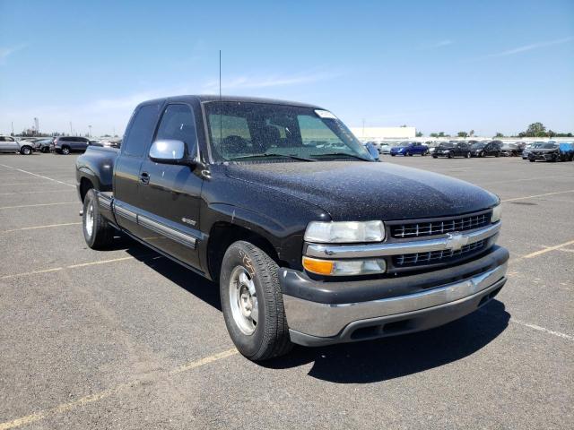 CHEVROLET SILVERADO 2002 with VIN 2GCEC19T021151279 - Photo from auction