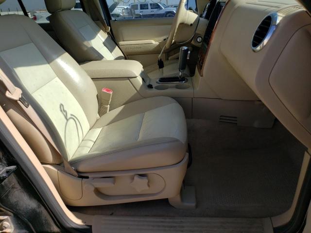 Photo 5 from auction – 2006 FORD EXPLORER E with VIN 1FMEU64EX6UB09615