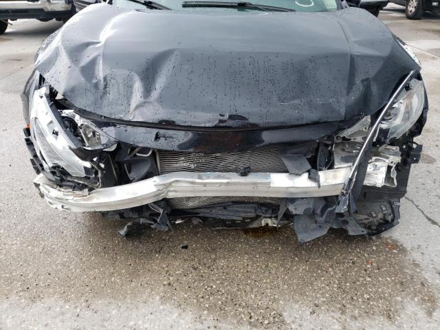 Photo 9 from auction – 2017 HONDA CIVIC LX with VIN 2HGFC2F55HH551839