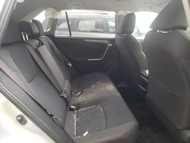 Photo 6 from auction – 2019 TOYOTA RAV4 LE with VIN JTMH1RFV9KD030360