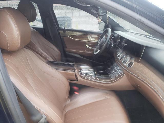 Photo 5 from auction – 2017 MERCEDES-BENZ E 300 with VIN WDDZF4JB5HA227080