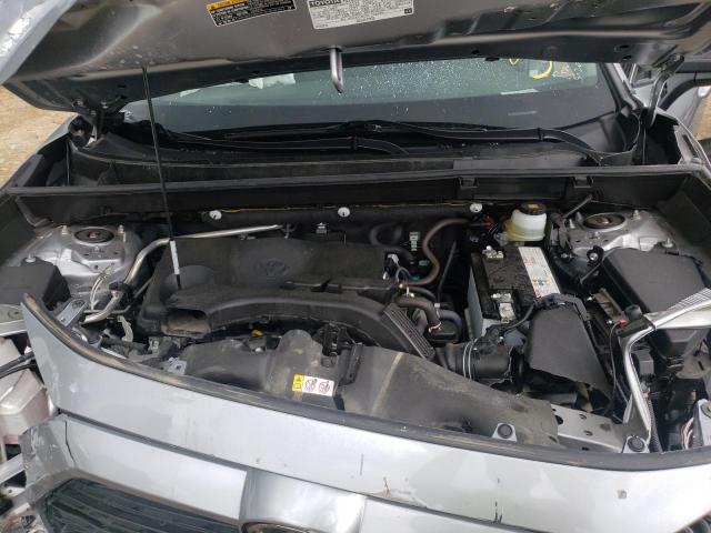 Photo 7 from auction – 2019 TOYOTA RAV4 LE with VIN JTMH1RFV9KD030360