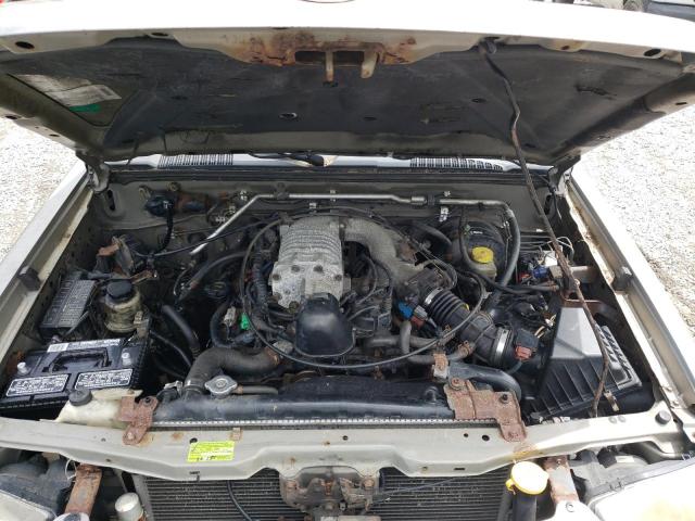 Photo 7 from auction – 2003 NISSAN FRONTIER C with VIN 1N6MD29Y53C451757
