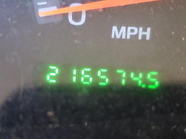 Photo 8 from auction – 2000 FORD EXPEDITION with VIN 1FMRU1565YLB13950