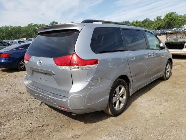 Photo 4 from auction – 2014 TOYOTA SIENNA LE with VIN 5TDKK3DCXES503547