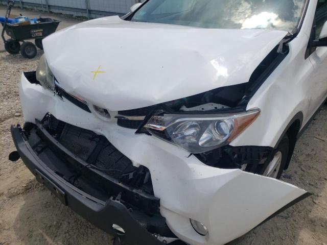 Photo 9 from auction – 2014 TOYOTA RAV4 XLE with VIN 2T3RFREV9EW181469