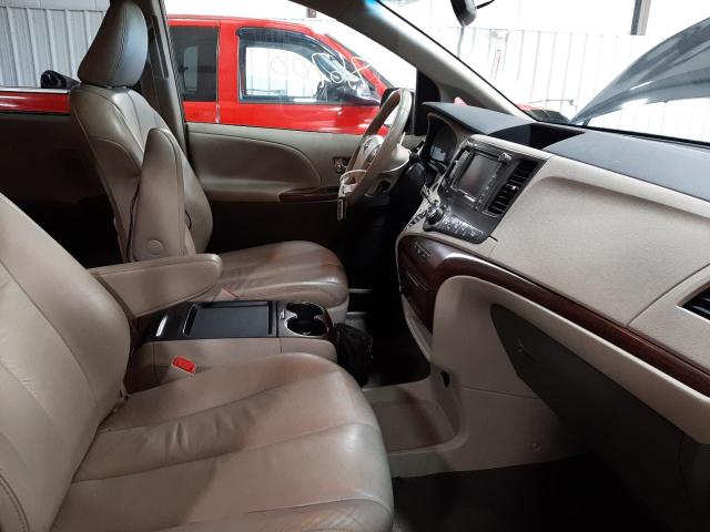 Photo 5 from auction – 2011 TOYOTA SIENNA XLE with VIN 5TDYK3DC1BS036704
