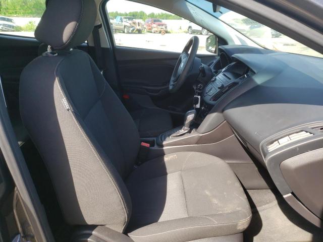 Photo 5 from auction – 2015 FORD FOCUS SE with VIN 1FADP3K22FL217771