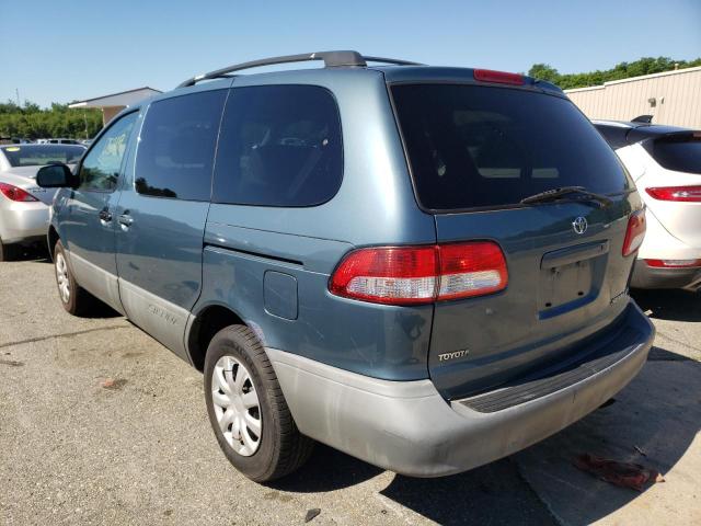 Photo 3 from auction – 2002 TOYOTA SIENNA CE with VIN 4T3ZF19C32U450314