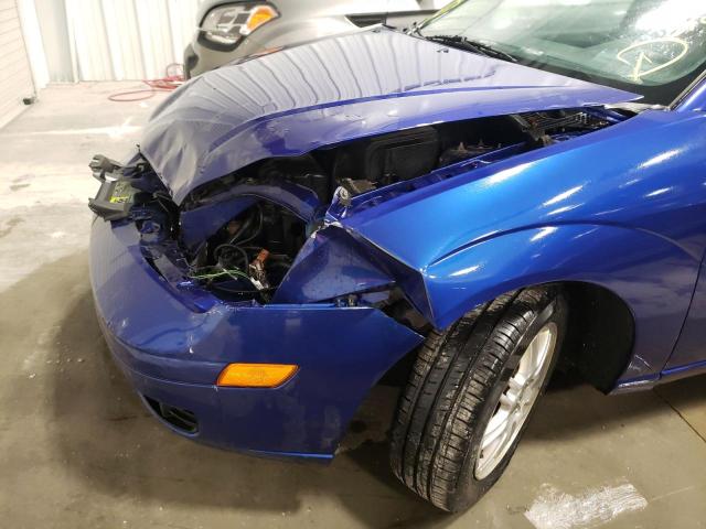 Photo 9 from auction – 2005 FORD FOCUS ZX5 with VIN 3FAFP37N05R102484