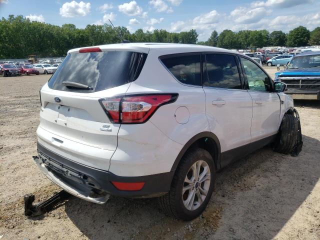 Photo 4 from auction – 2017 FORD ESCAPE SE with VIN 1FMCU9GD2HUD94602