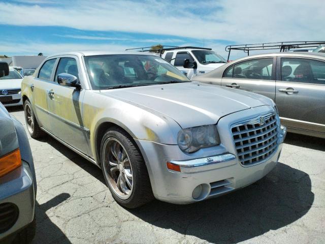 CHRYSLER 300C 2005 with VIN 2C3AA63H15H152642 - Photo from auction