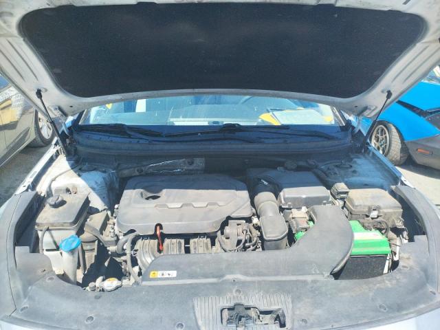 Photo 7 from auction – 2015 HYUNDAI SONATA SE with VIN 5NPE24AF2FH040523