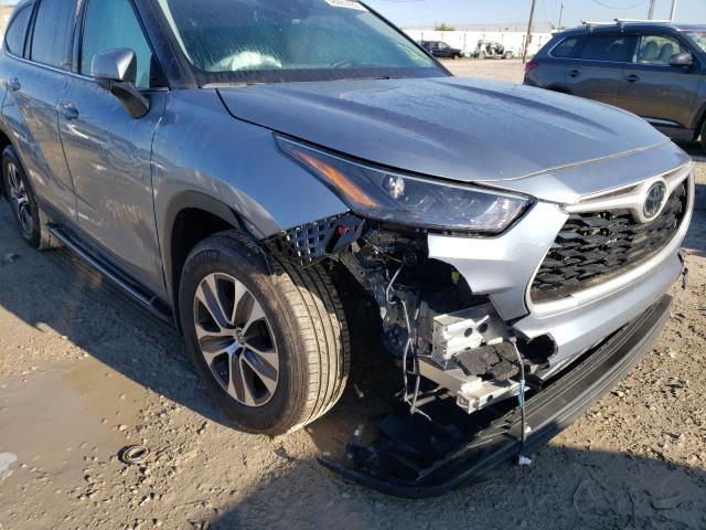 Photo 9 from auction – 2022 TOYOTA HIGHLANDER with VIN 5TDGZRBH9NS198304