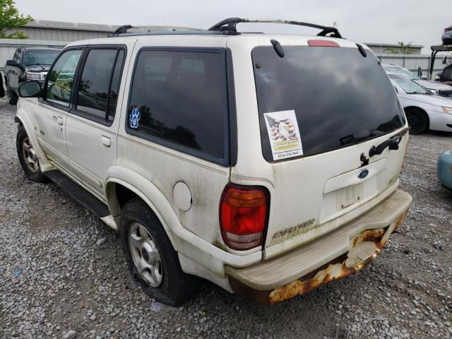 Photo 3 from auction – 2000 FORD EXPLORER L with VIN 1FMZU85P7YZB31512