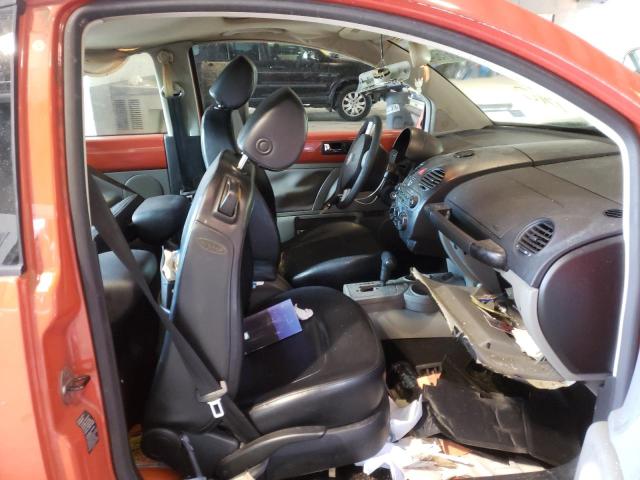 Photo 5 from auction – 2005 VOLKSWAGEN BEETLE with VIN 3VWCK31C55M413700