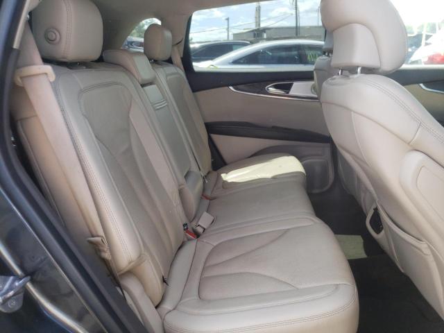 Photo 6 from auction – 2017 LINCOLN MKX RESERV with VIN 2LMPJ8LR7HBL37036